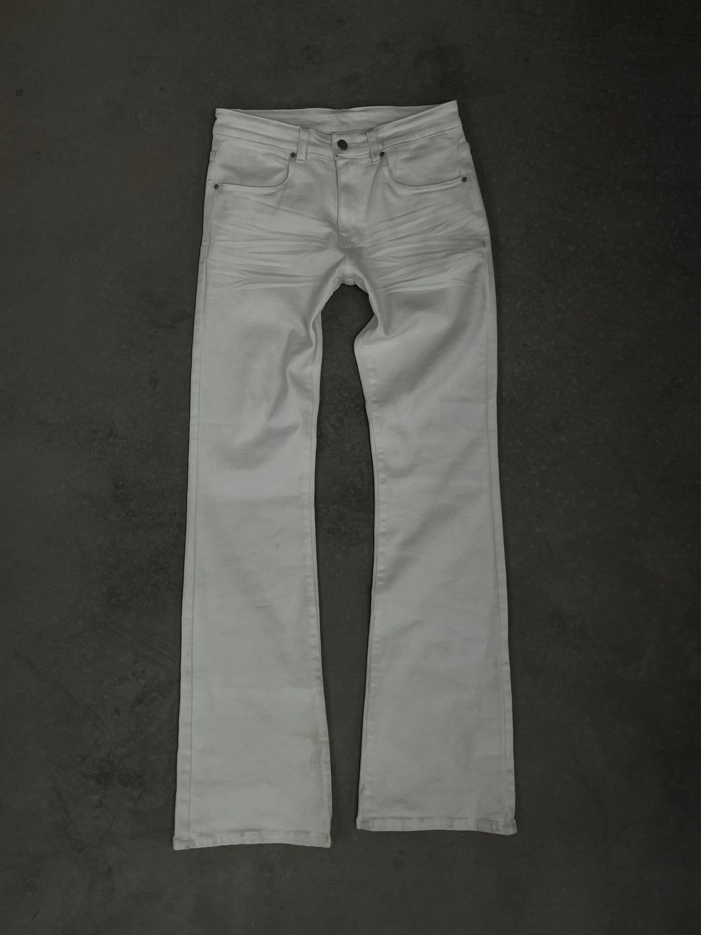 white 'disengaged' jeans