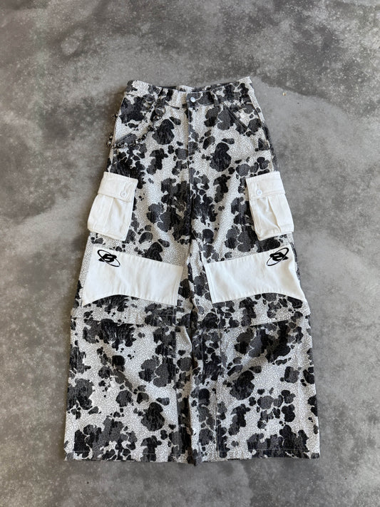ANYSEASON CARGOZIP TROUSERS/SHORTS